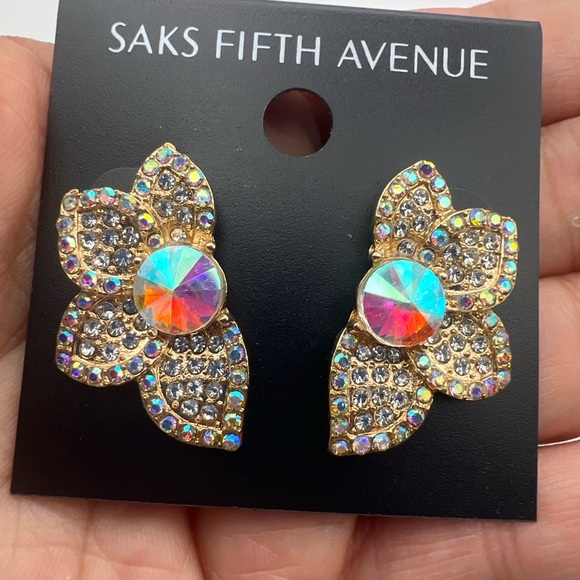 Saks Fifth Avenue Jewelry - Saks Fifth Avenue Gold Earrings with Iridescent Crystals